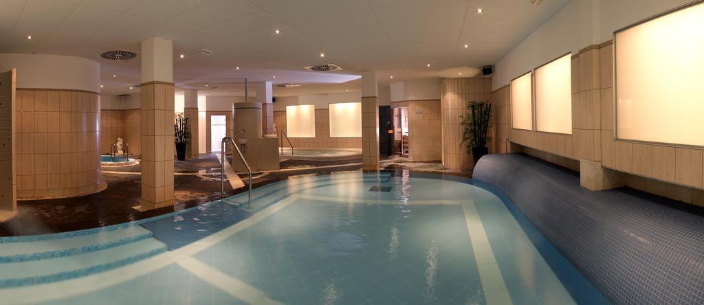 קופר Hotel Aquapark Zusterna מראה חיצוני תמונה